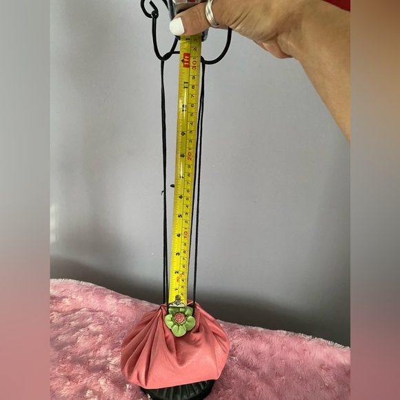 Small Leather Pouch - Picture 10 of 12